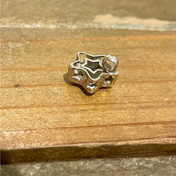 Sapphire star charm - Picture 4 of 5